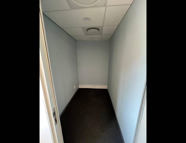 357M² OFFICE TO LET IN CENTURY CITY